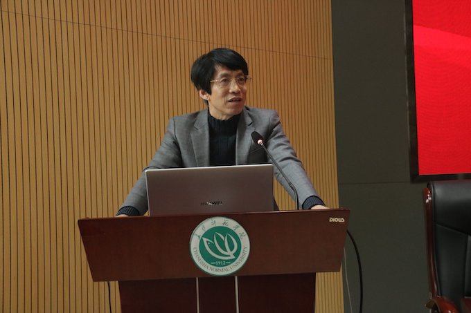 03105050w5o8.jpg 03105050w5o8.jpg