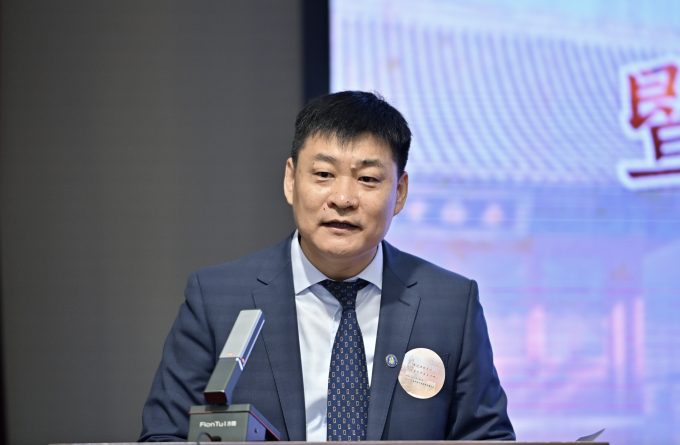 首都师范大学教授、中华孔子学会孔子后裔儒学促进专业委员会副会长兼秘书长、山东省泰山学者孔德立主持活动.png 首都师范大学教授、中华孔子学会孔子后裔儒学促进专业委员会副会长兼秘书长、山东省泰山学者孔德立主持活动.png